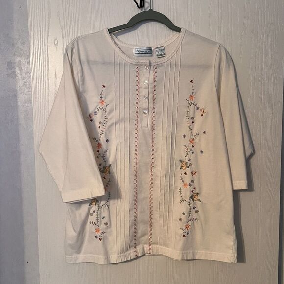 Shenanigans white blouse with colorful embroidery on front - Picture 1 of 5